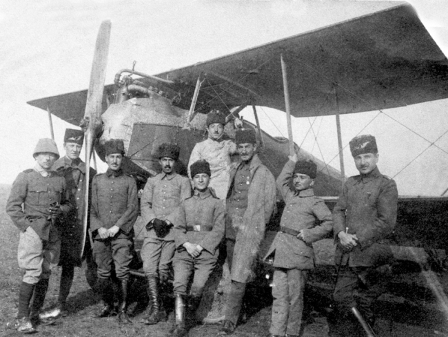 Türk Hava Kuvvetleri 107. kuruluş yıl dönümünü kutluyor